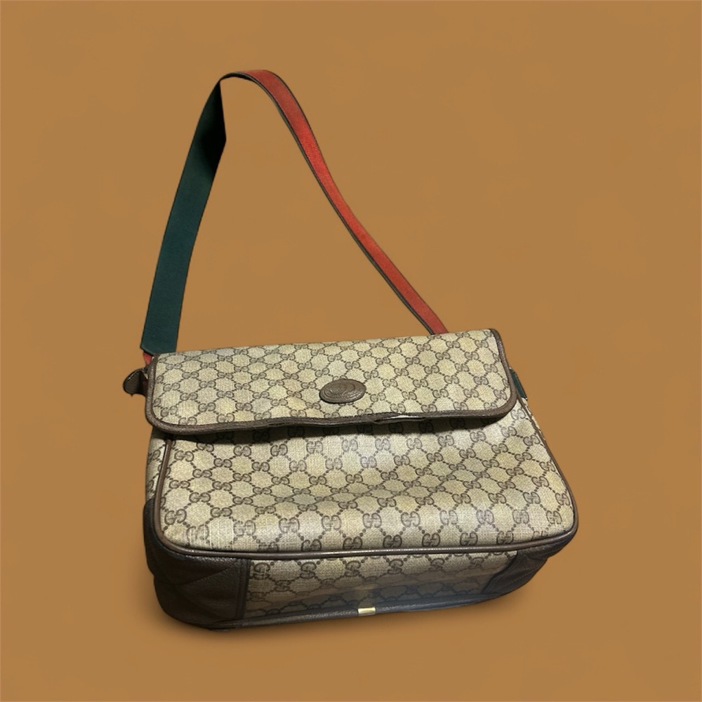 Gucci - Picture 5 of 9